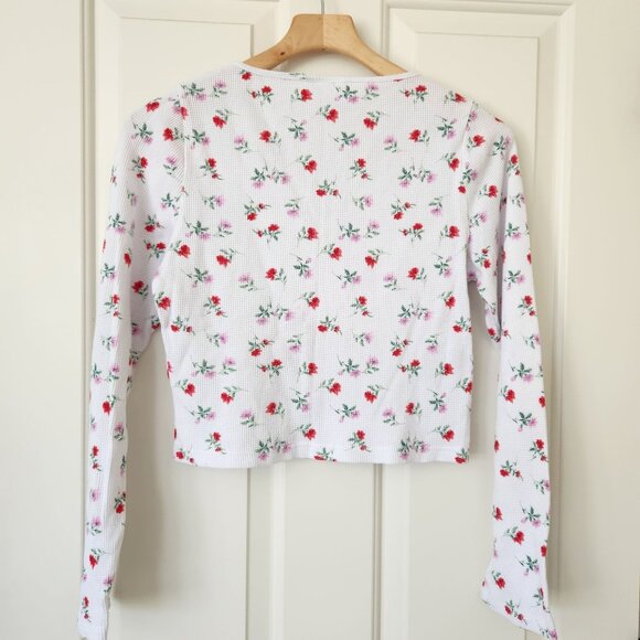 Victoria's Secret PINK Floral Thermal Waffle Knit Long Sleeve Crop Top Coquette - Picture 2 of 9